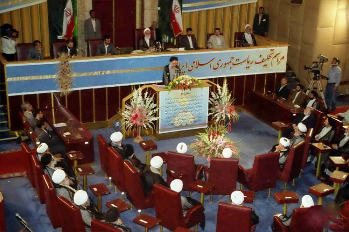 تحلیف محمد خاتمی