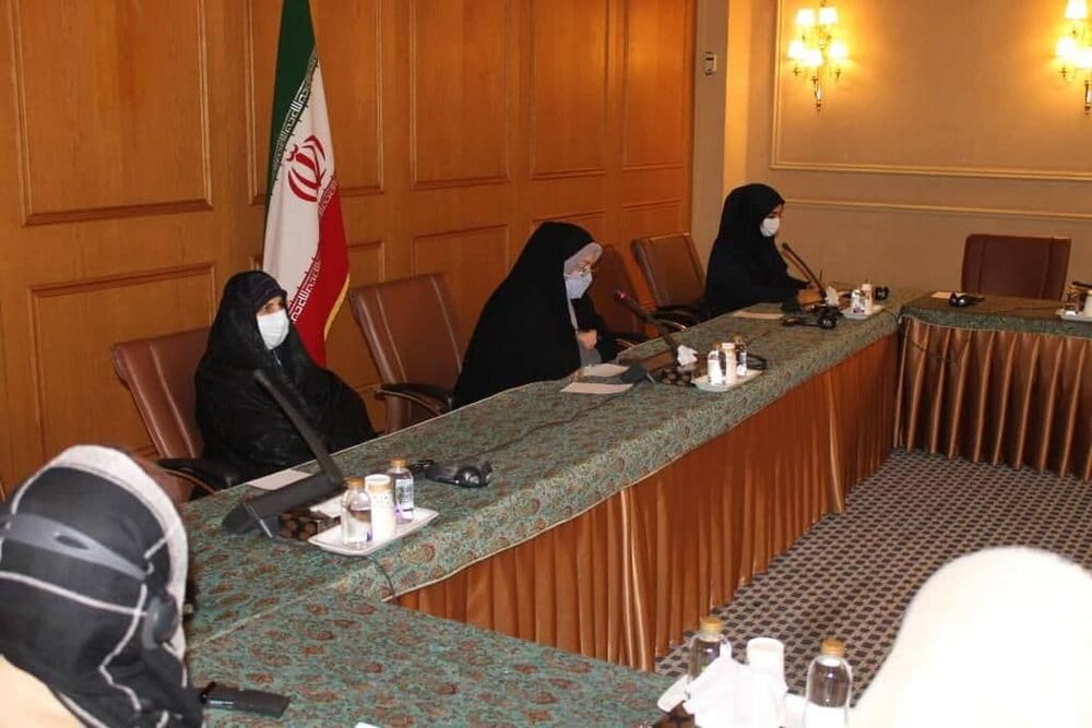 دومین نشست همسر وزیرخارجه با همسران سفرای کشورهای مقیم/عکس