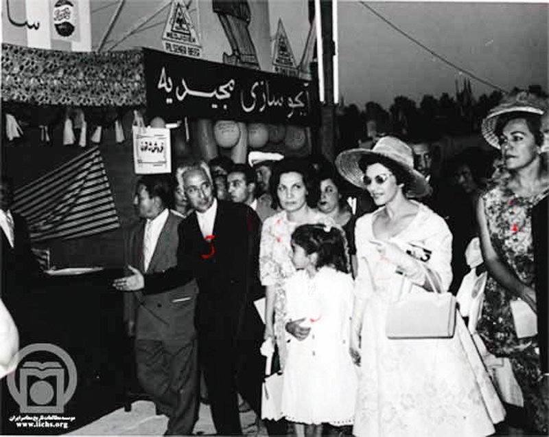 قاب تاریخ ۴