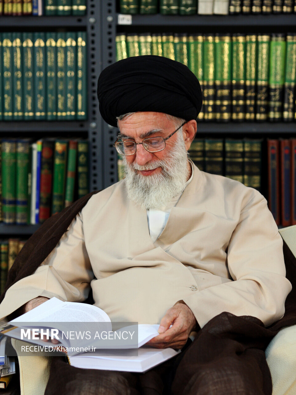 آیت الله خامنه‌ای