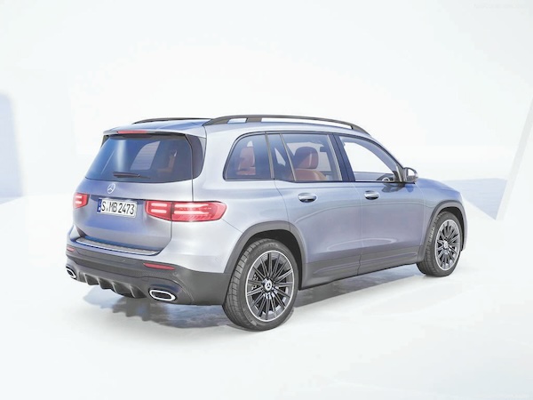 Mercedes-Benz-GLB-2024-1024-03
