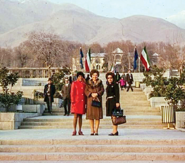 نیاوران