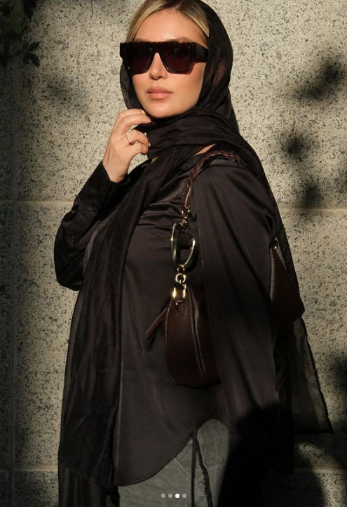 مینا
