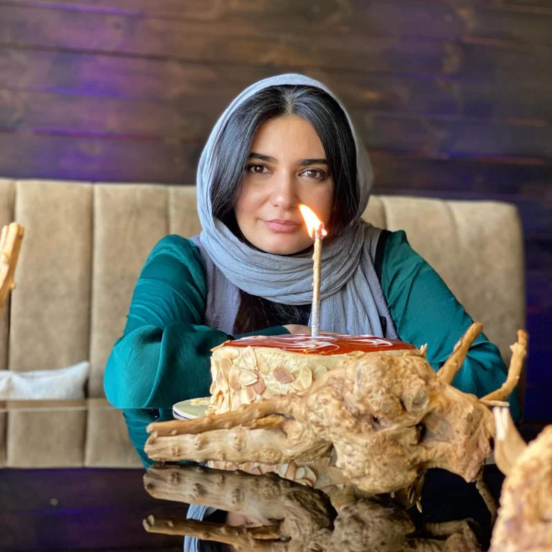 بیوگرافی لیندا کیانی