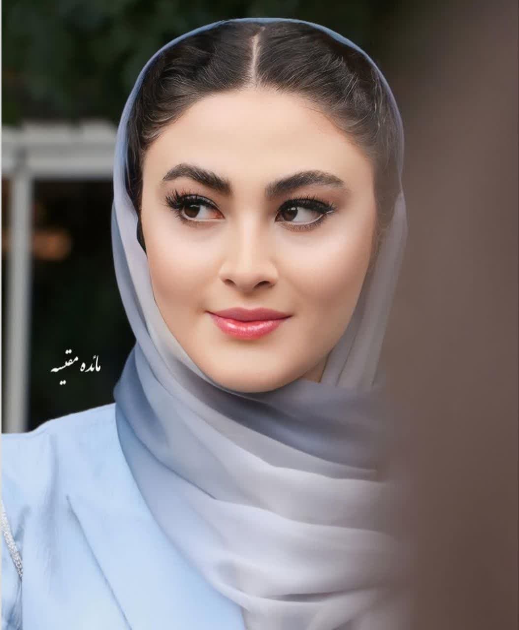 Maryam Momen (13)