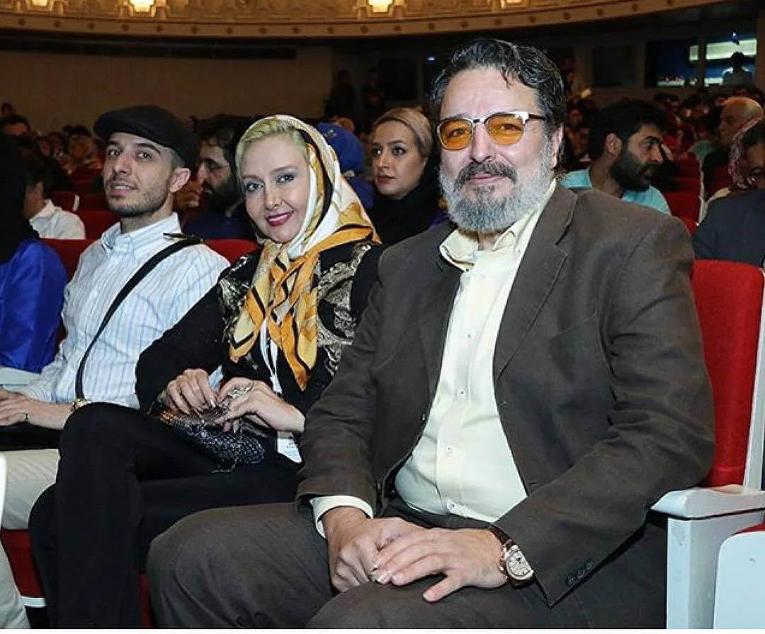 کتایون ریاحی به همراه علیرضا ریاحی (برادر) و پوریا رحیمیان (فرزند)