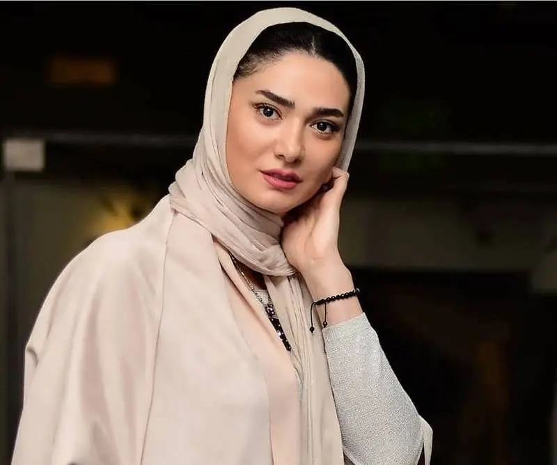 مینا وحید
