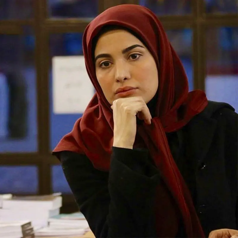 Biography-of-Reyhaneh-Razi