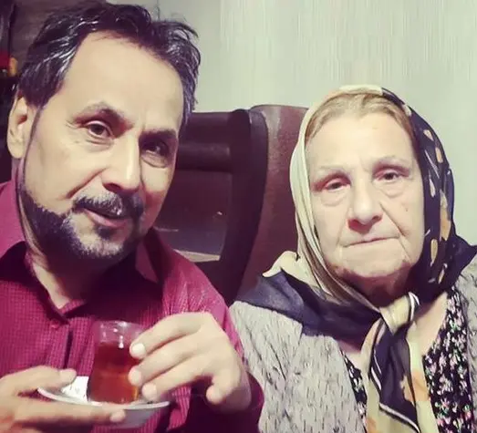 عموقناد