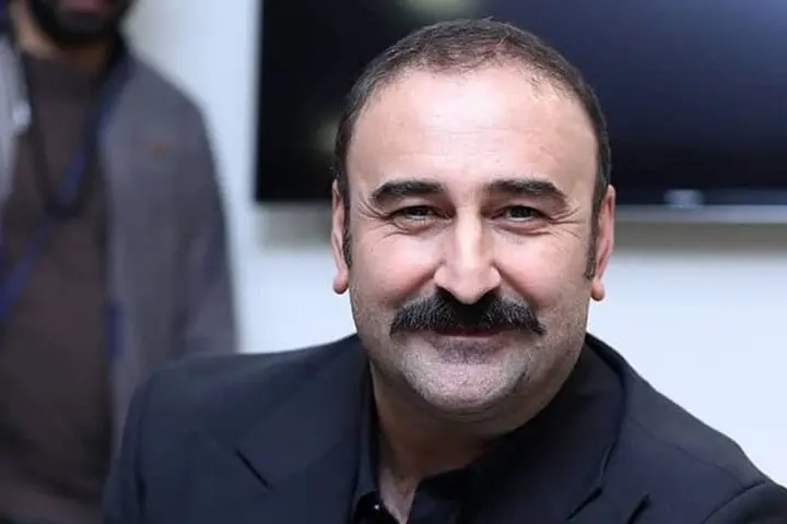  آقای زالو