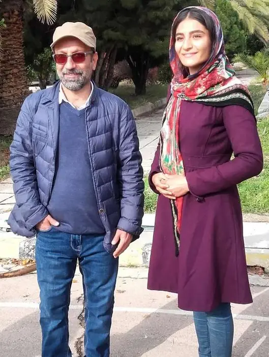 سحر گلدوست