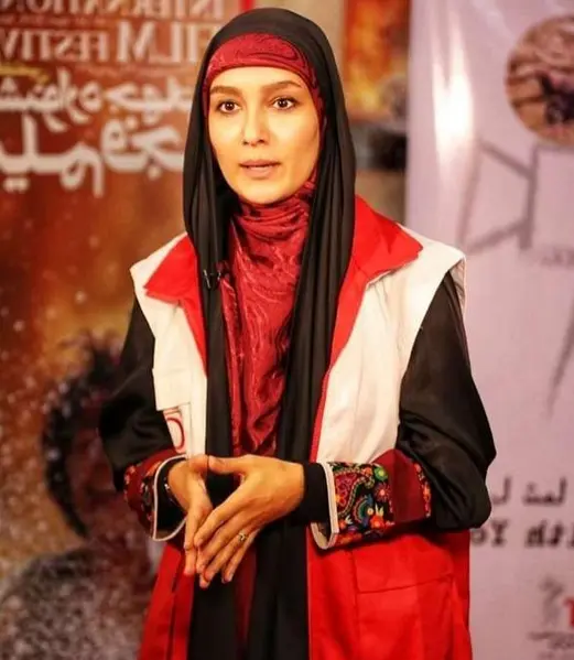 مژده خنجری