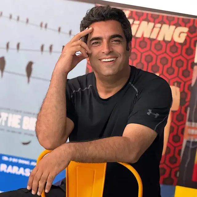 منوچهر هادی